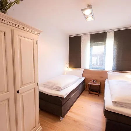 Alpen Loggia Apartment *